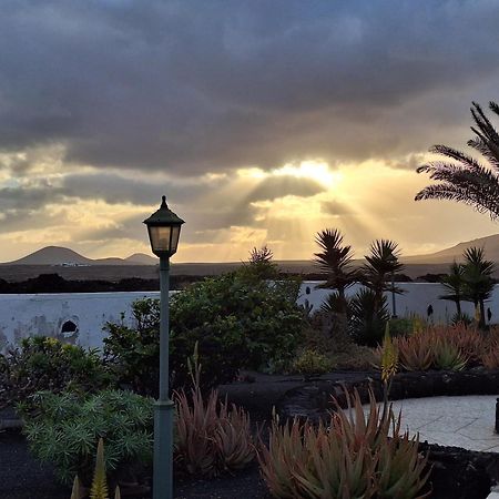 Cocorelax 2 Otro Lugar De Relax En Lanzarote Apartment Guatiza Bagian luar foto